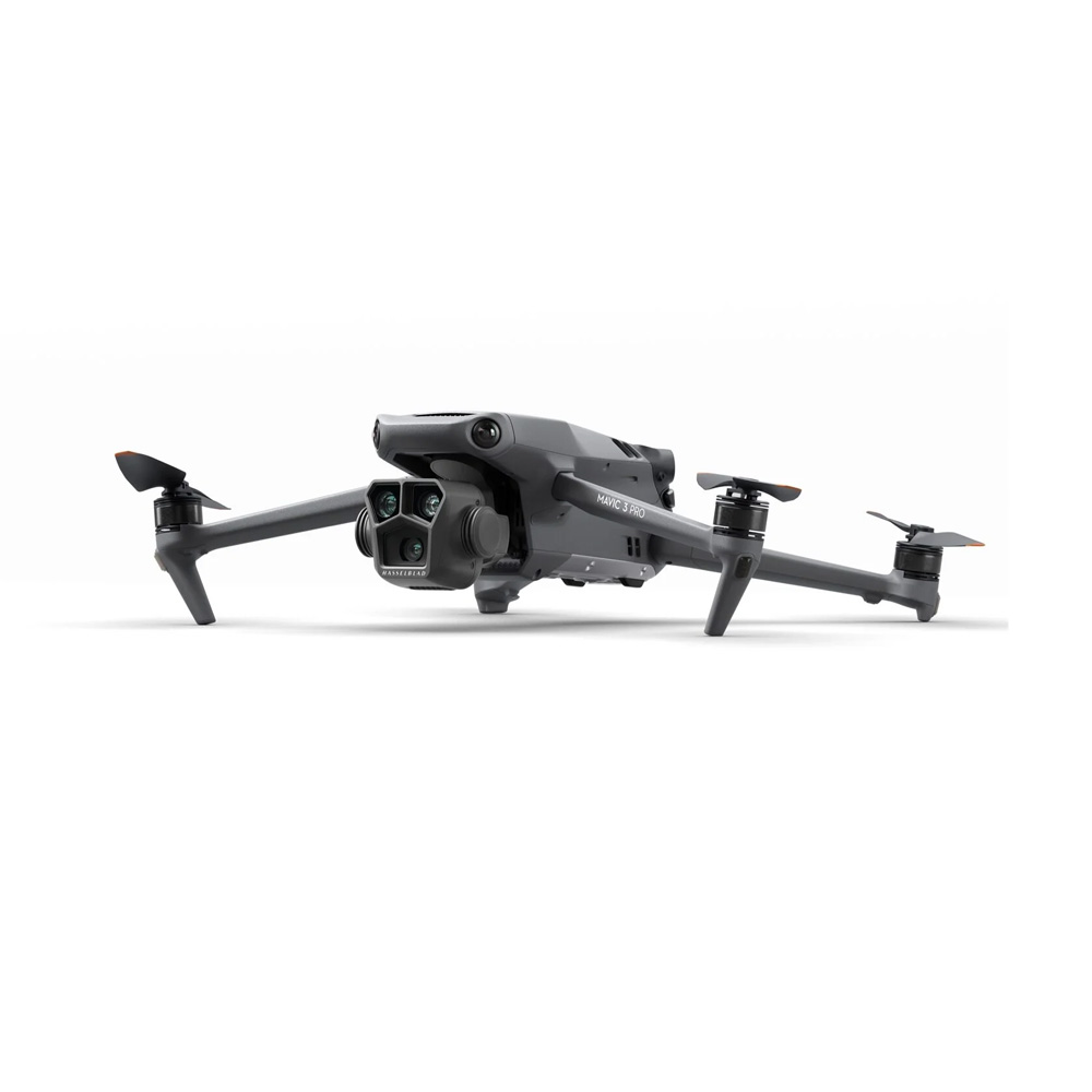 kvadrokopter-dji-mavic-3-pro-fly-more-combo-02.jpg