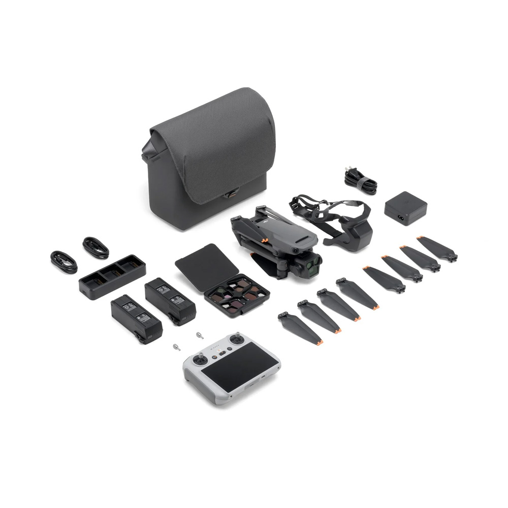 Квадрокоптер DJi Mavic 3 Pro Fly More Combo